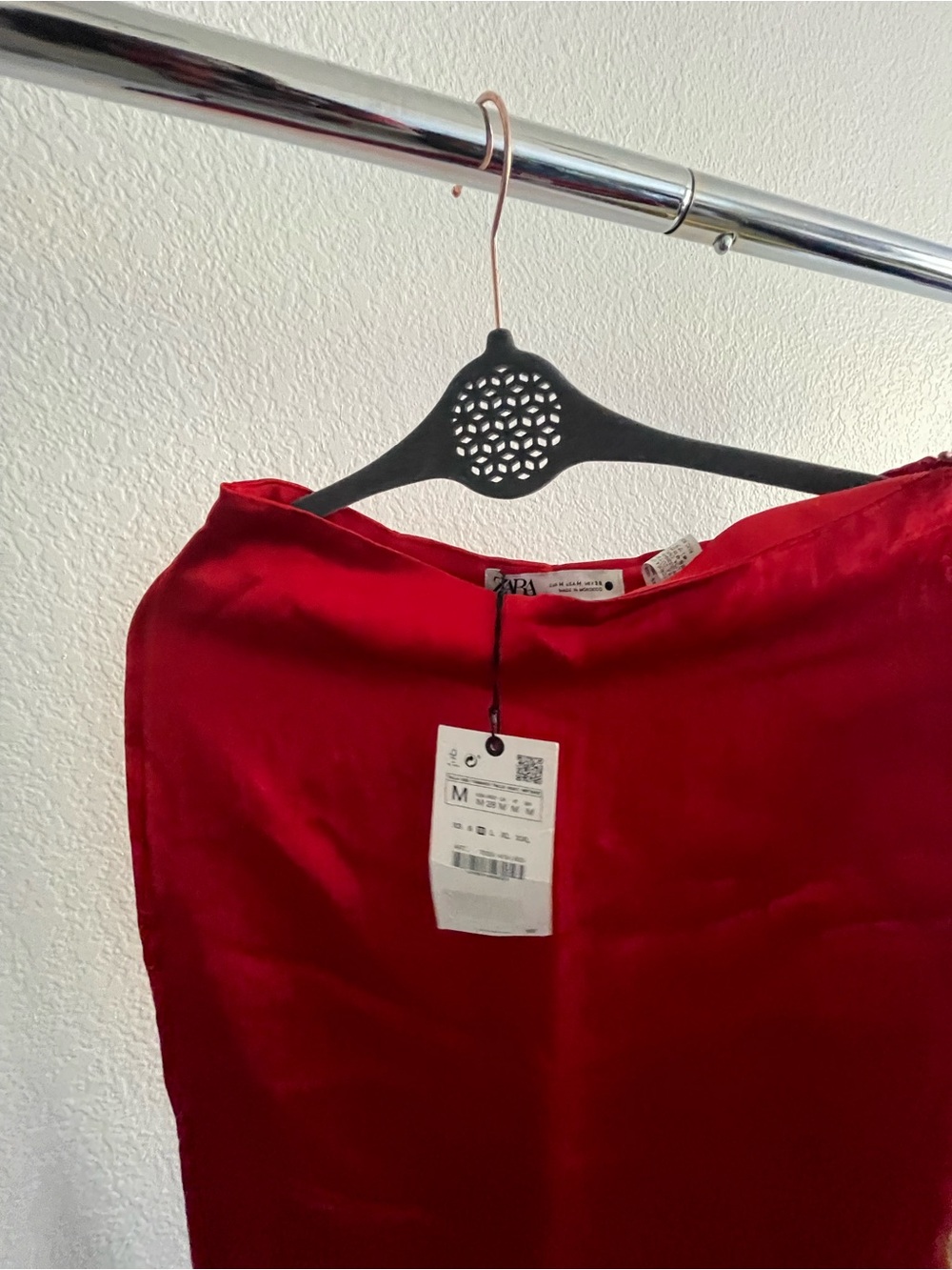 Zara Red Satin Midi Skirt